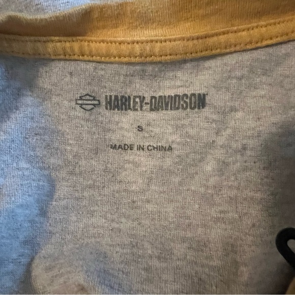 Harley Davidson Yellow Women Small V-neck - Picture 3 of 4